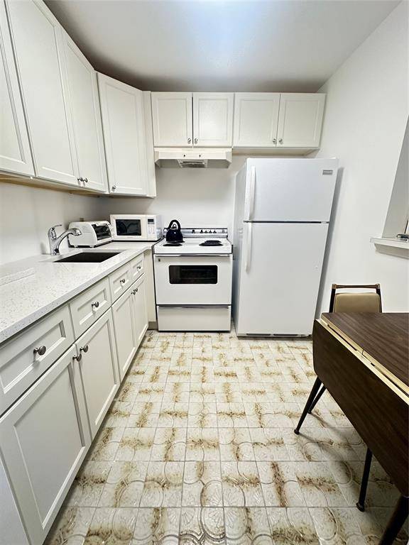 Deerfield Beach, FL 33442,163 Markham H #163