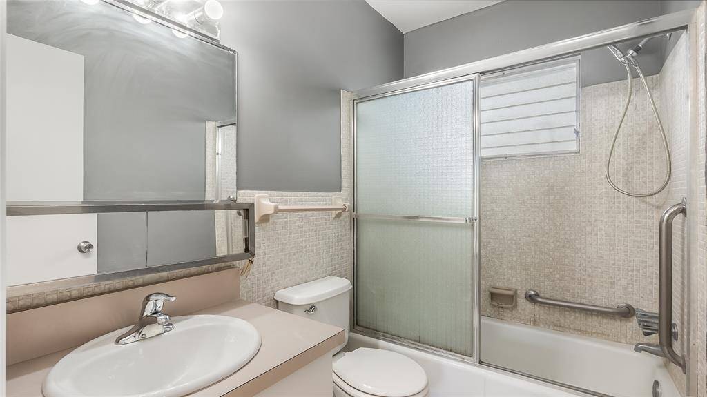 Hollywood, FL 33021,2309 Park Ln #202
