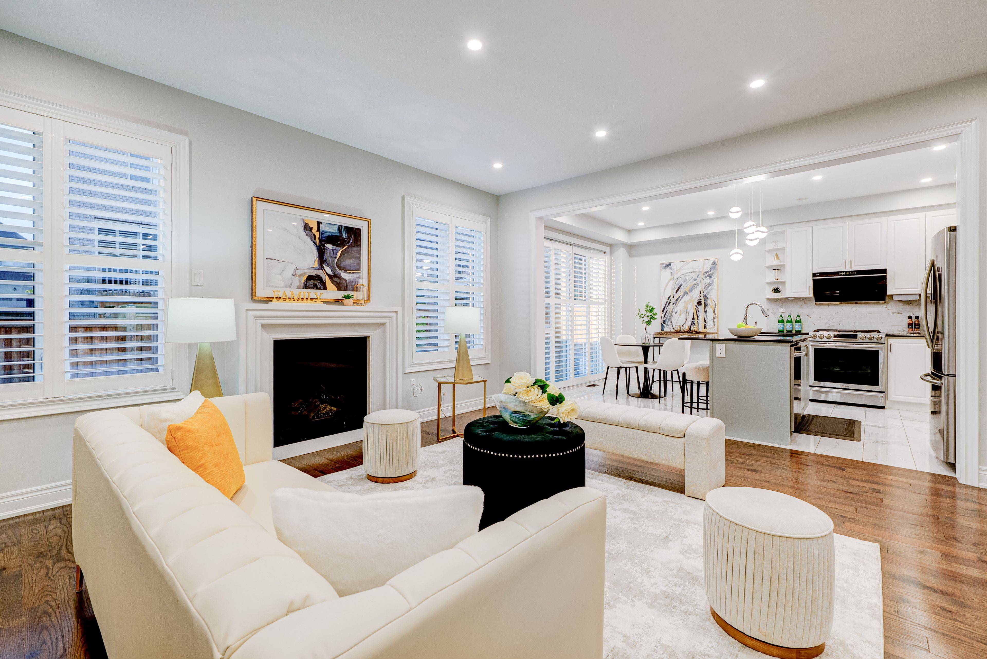 East Gwillimbury, ON L9N 0S1,66 Blazing Star ST