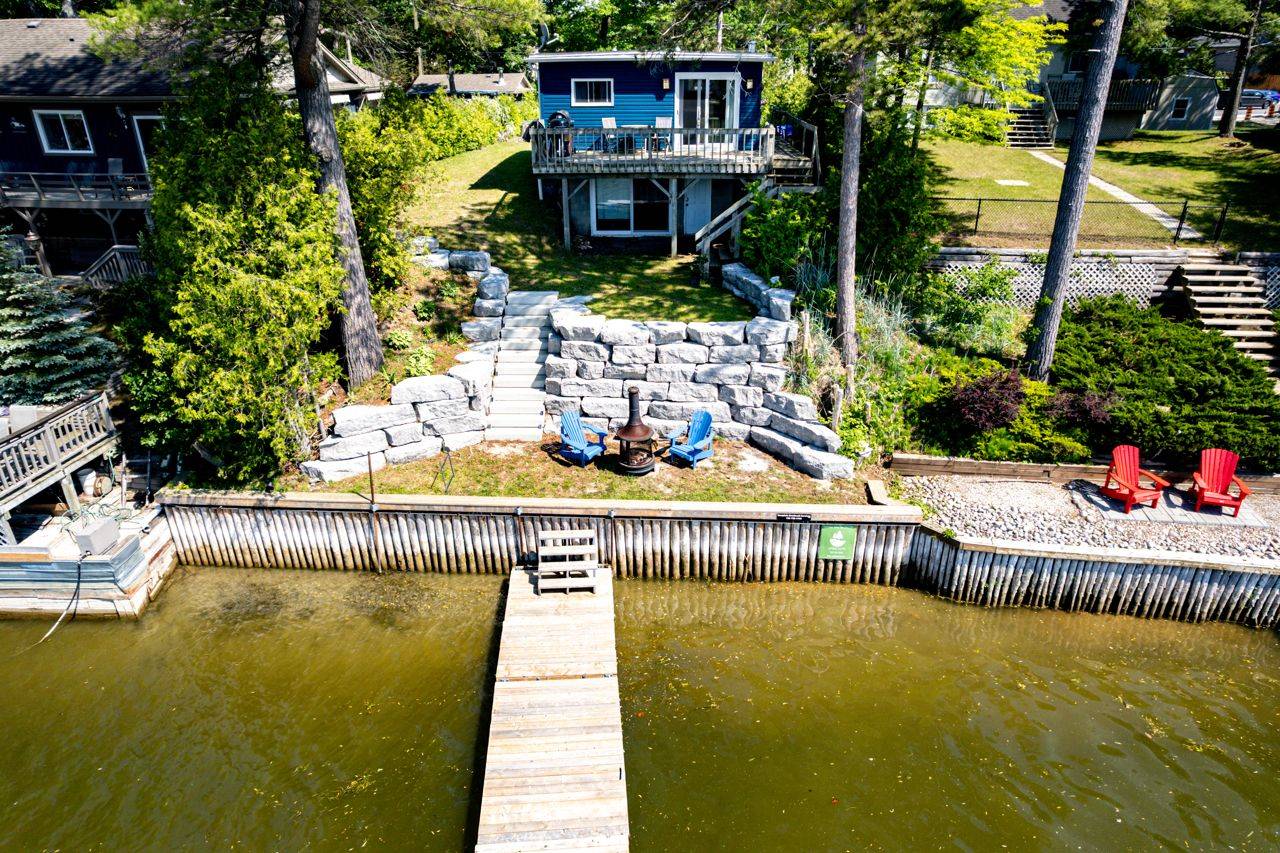 1250 River RD W, Wasaga Beach, ON L9Z 2W6