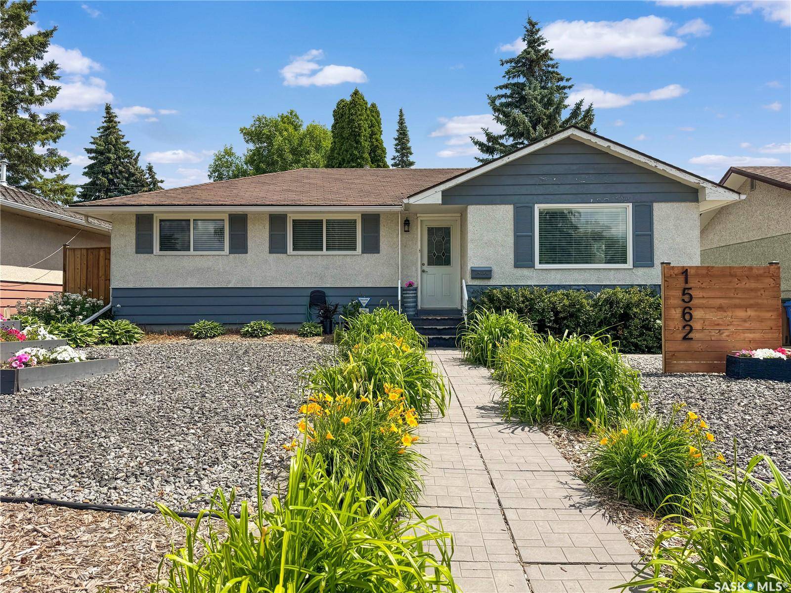 1562 91st STREET, North Battleford, SK S9A 0A1