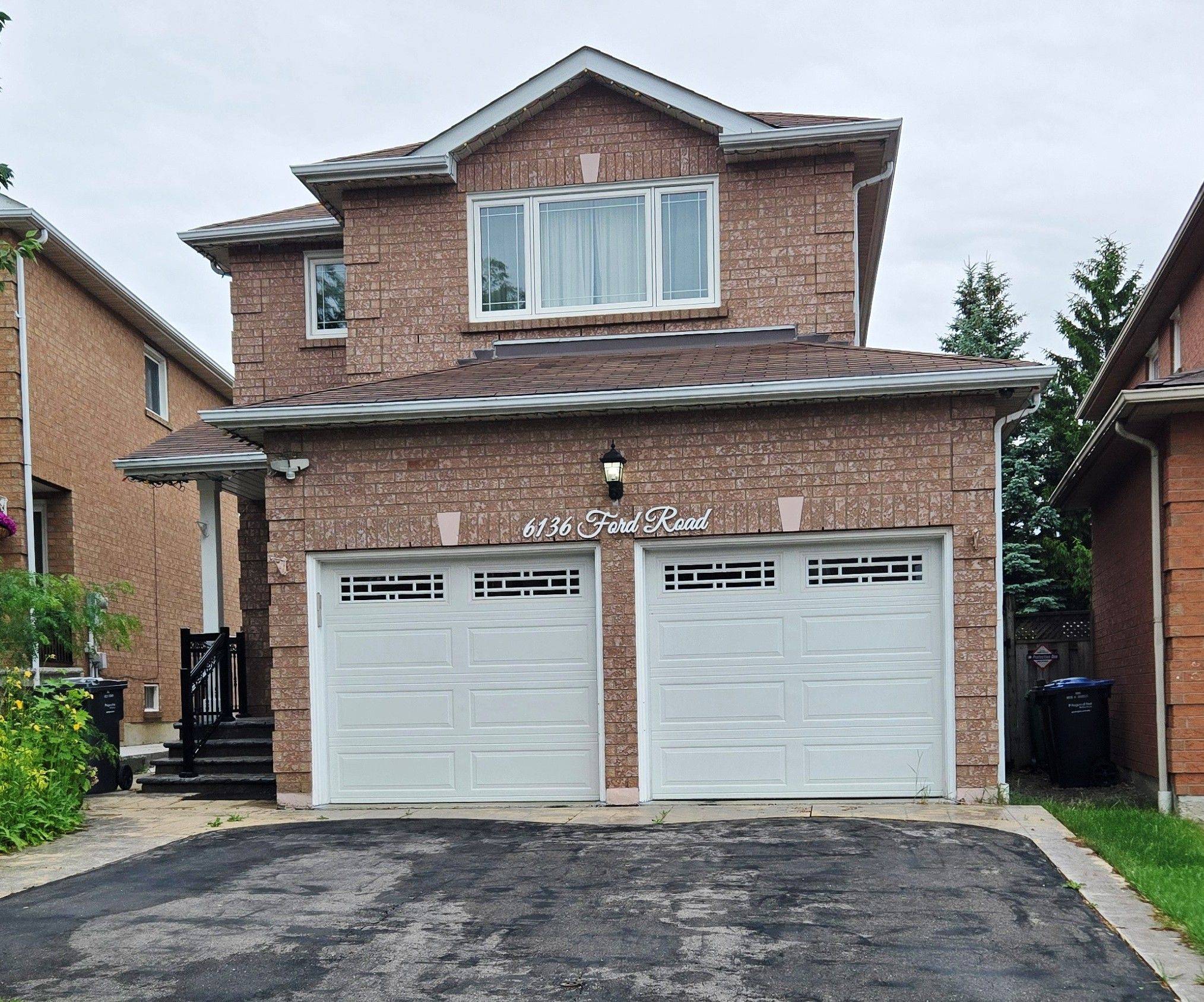 Mississauga, ON L5V 1X1,6136 Ford RD