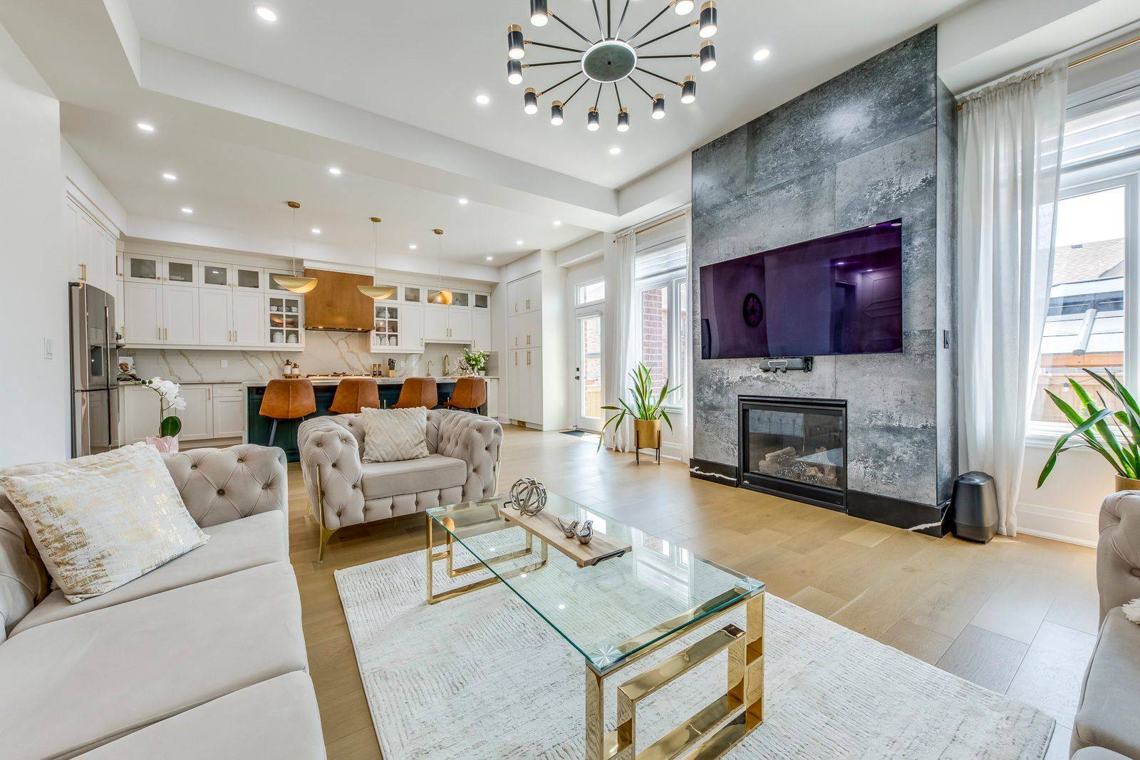 Oakville, ON L6H 0Y9,3450 Post RD