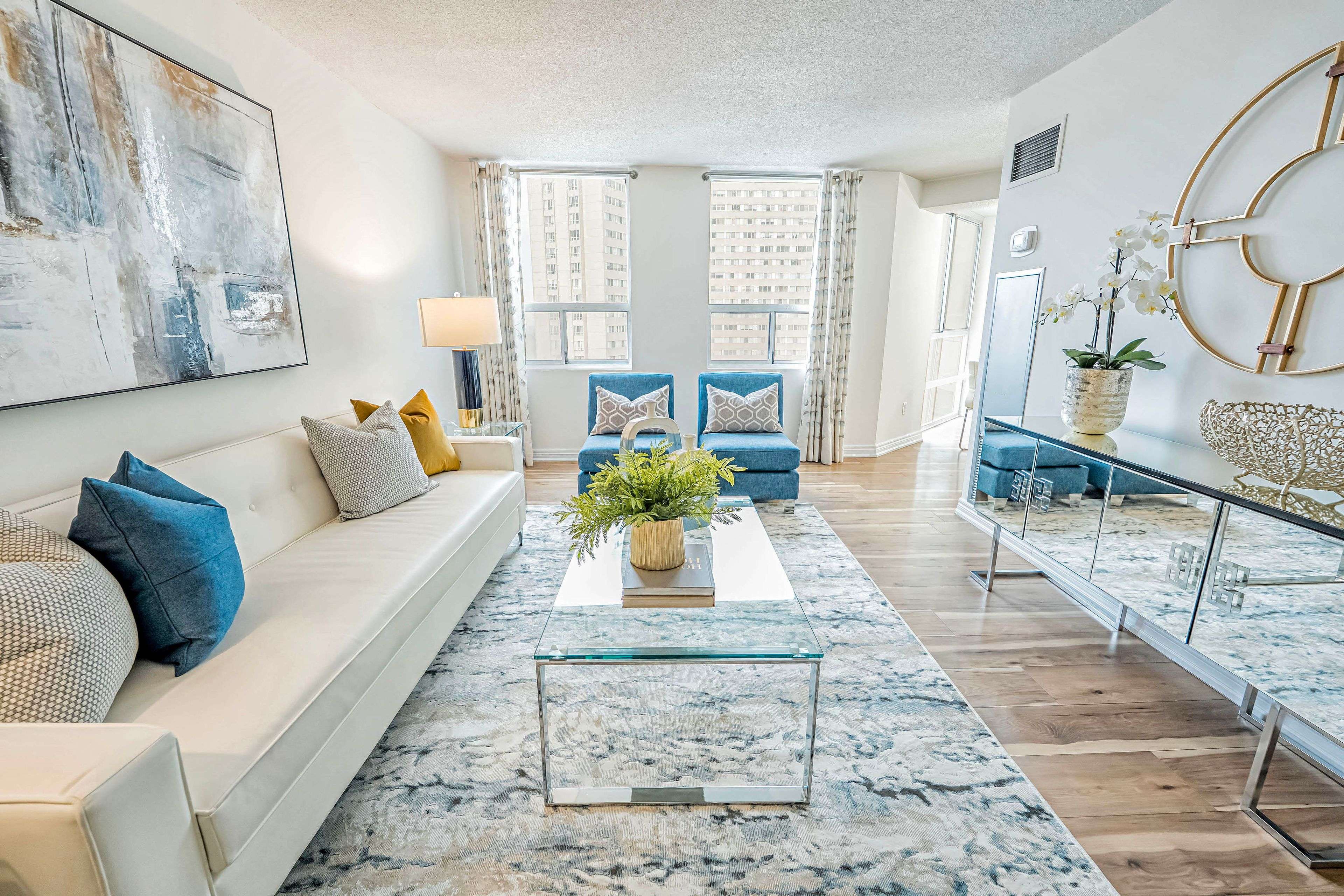 Mississauga, ON L5A 4A1,3650 Kaneff CRES #908