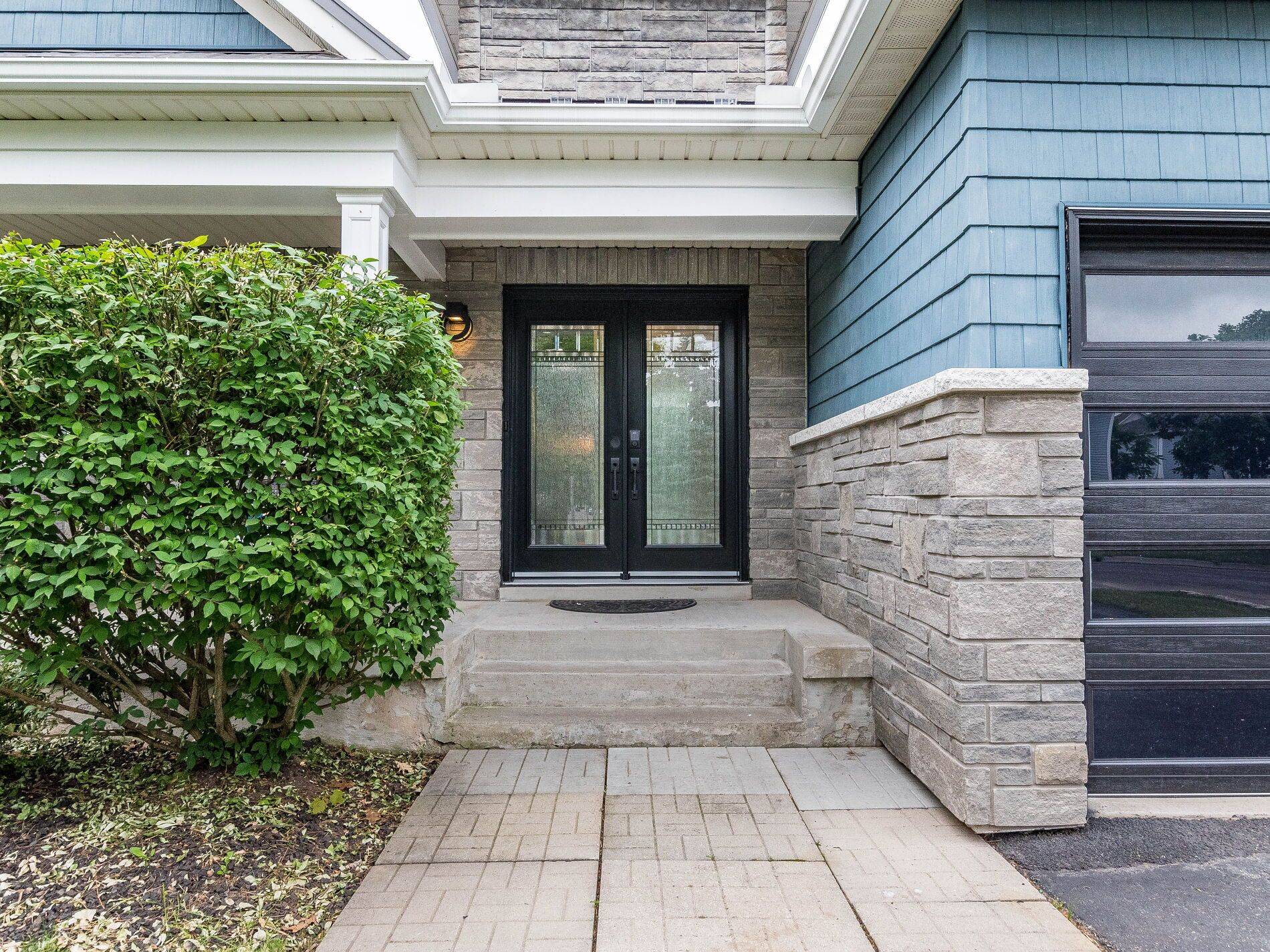 Halton Hills, ON L7J 3A1,42 Somerville RD