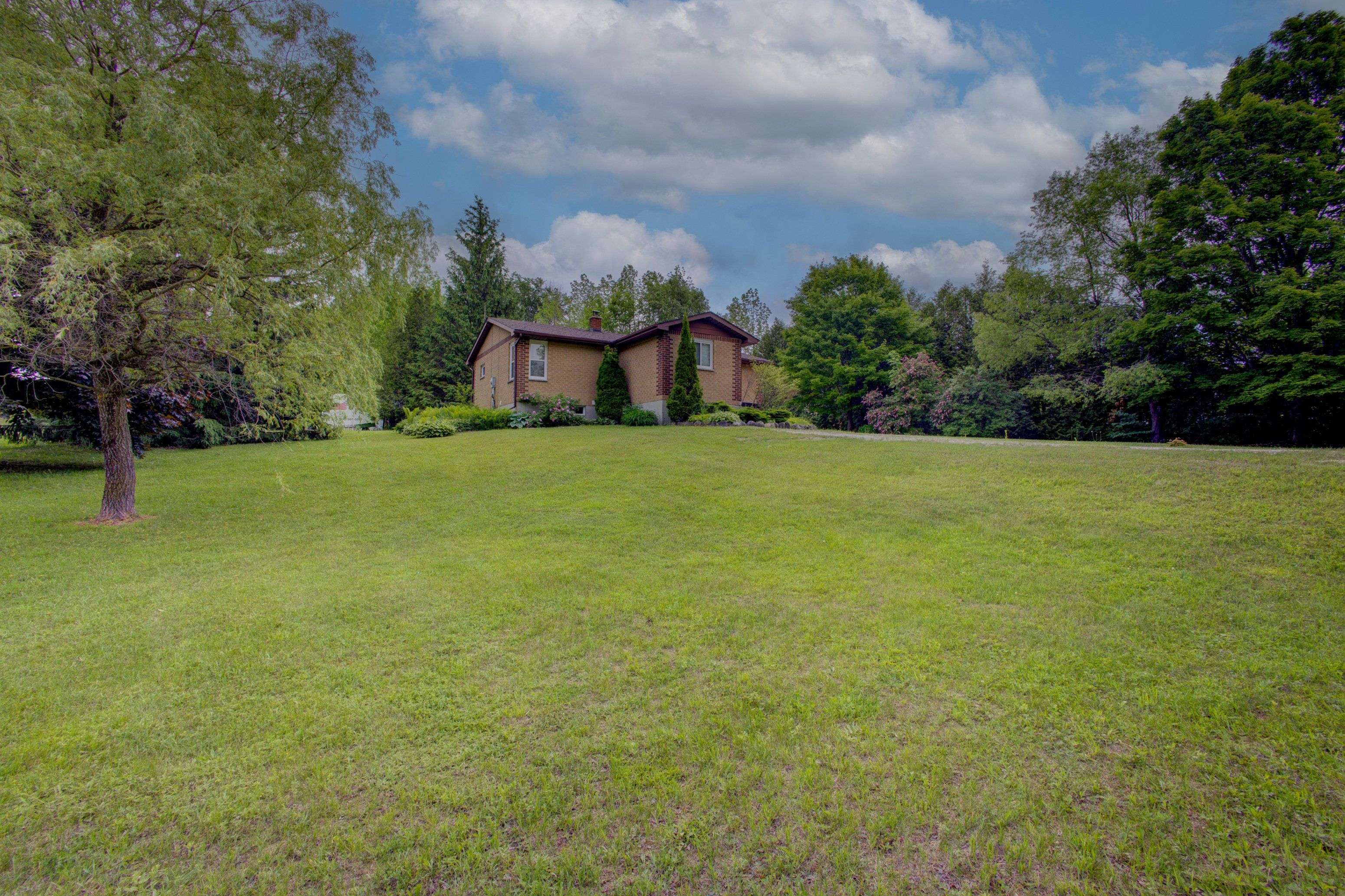 West Grey, ON N0C 1K0,573433 Boot Jack Ranch RD