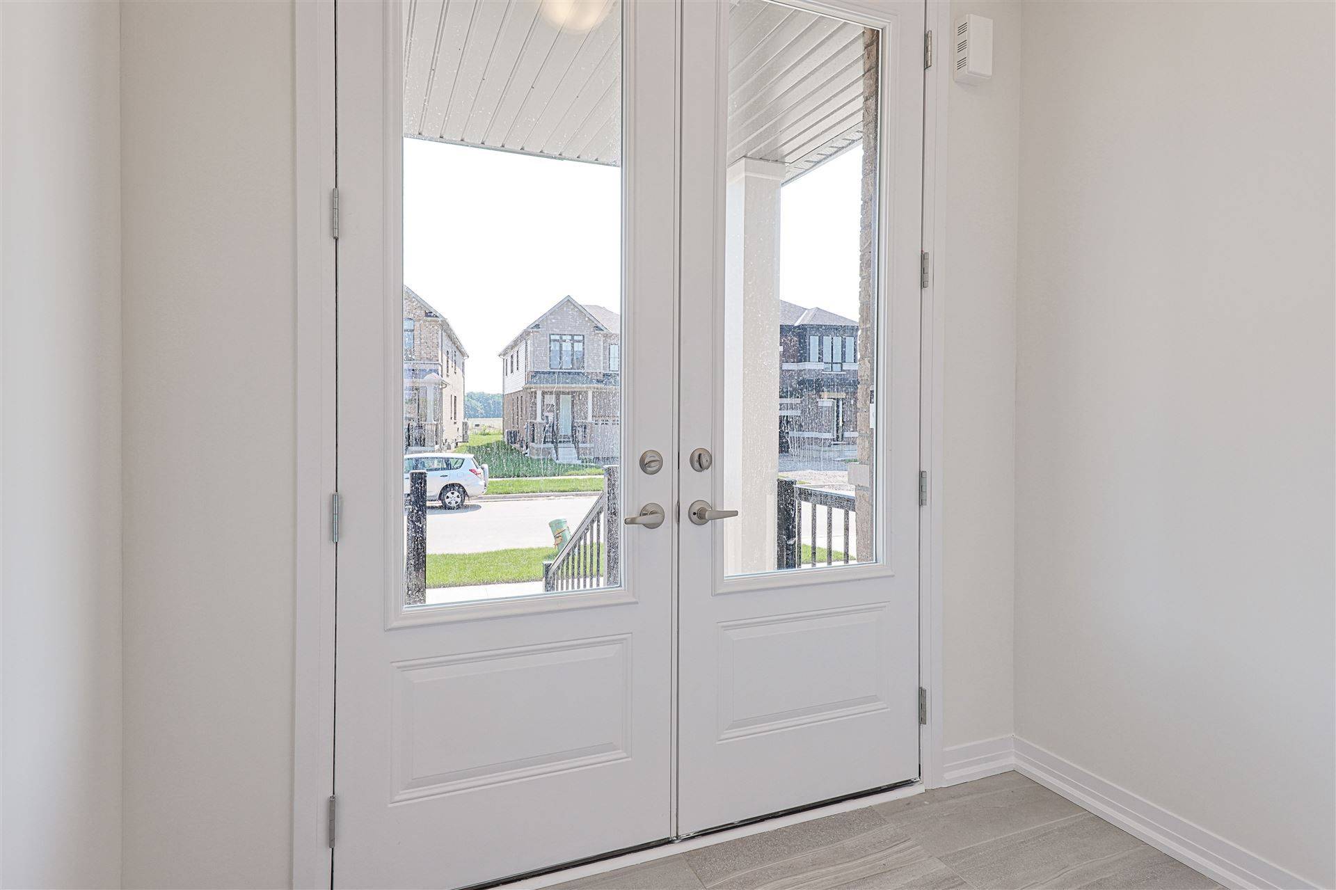 Cambridge, ON N1S 0E7,32 Langridge WAY