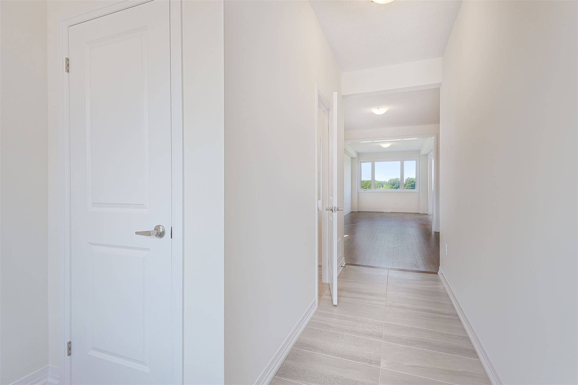 Cambridge, ON N1S 0E7,32 Langridge WAY