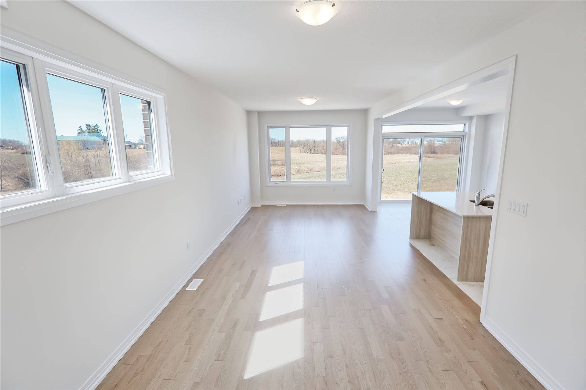 Cambridge, ON N1S 0E7,48 Langridge WAY