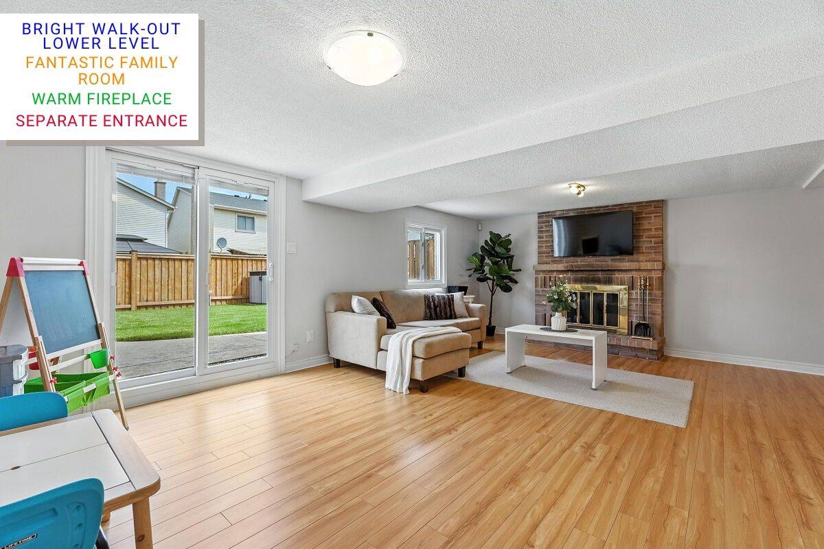 Hamilton, ON L8J 2C8,3 Lyton CRES
