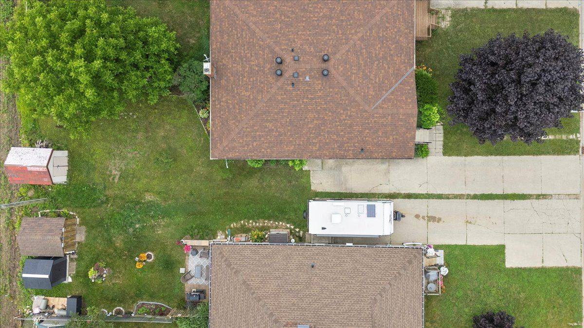 Saugeen Shores, ON N0H 2C1,283 Bricker ST E