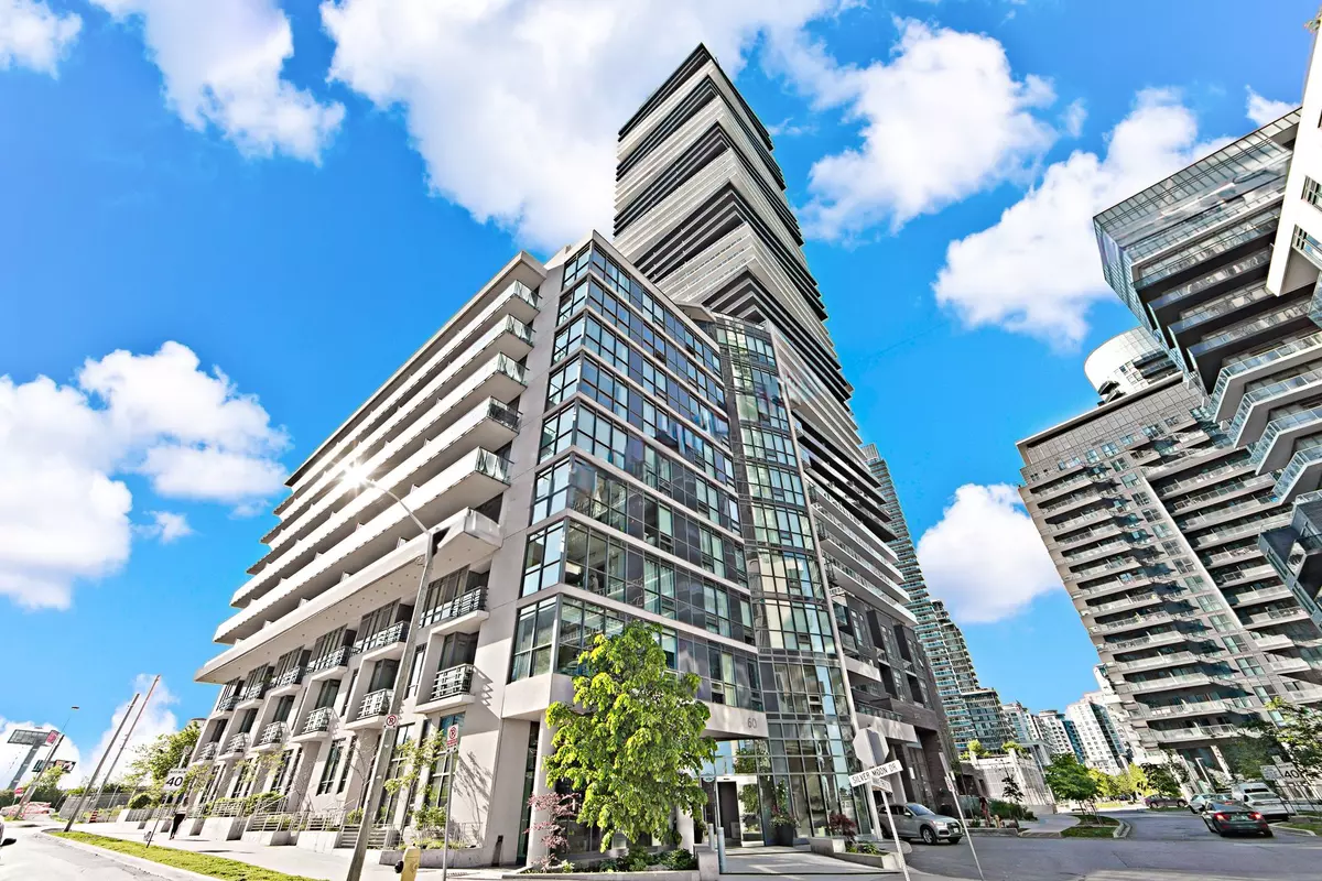 Toronto W06, ON M8V 0C5,60 Annie Craig DR #B716