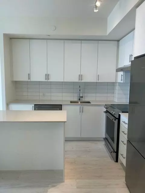 Vaughan, ON L4K 0M6,9000 Jane ST #1212