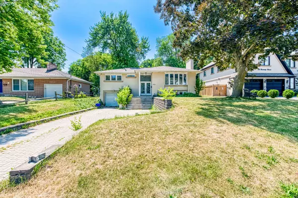 64 Hawkridge AVE, Markham, ON L3P 1V9