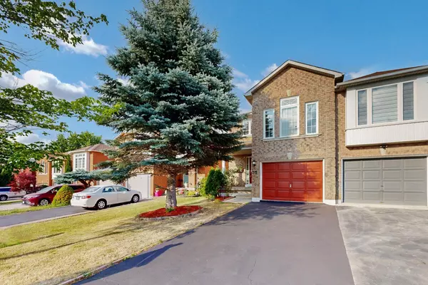 Richmond Hill, ON L4S 1V6,55 Bridlepath ST