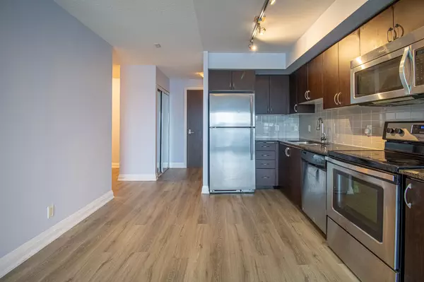 Richmond Hill, ON L4B 0C4,370 Highway 7 RD E #620