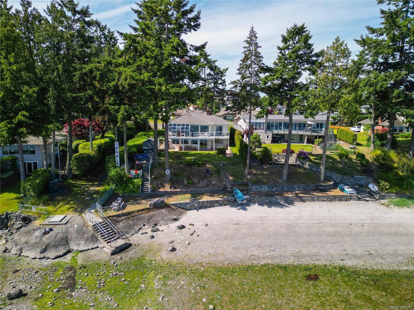 Central Saanich, BC V8M 1V4,8001 Arthur Dr
