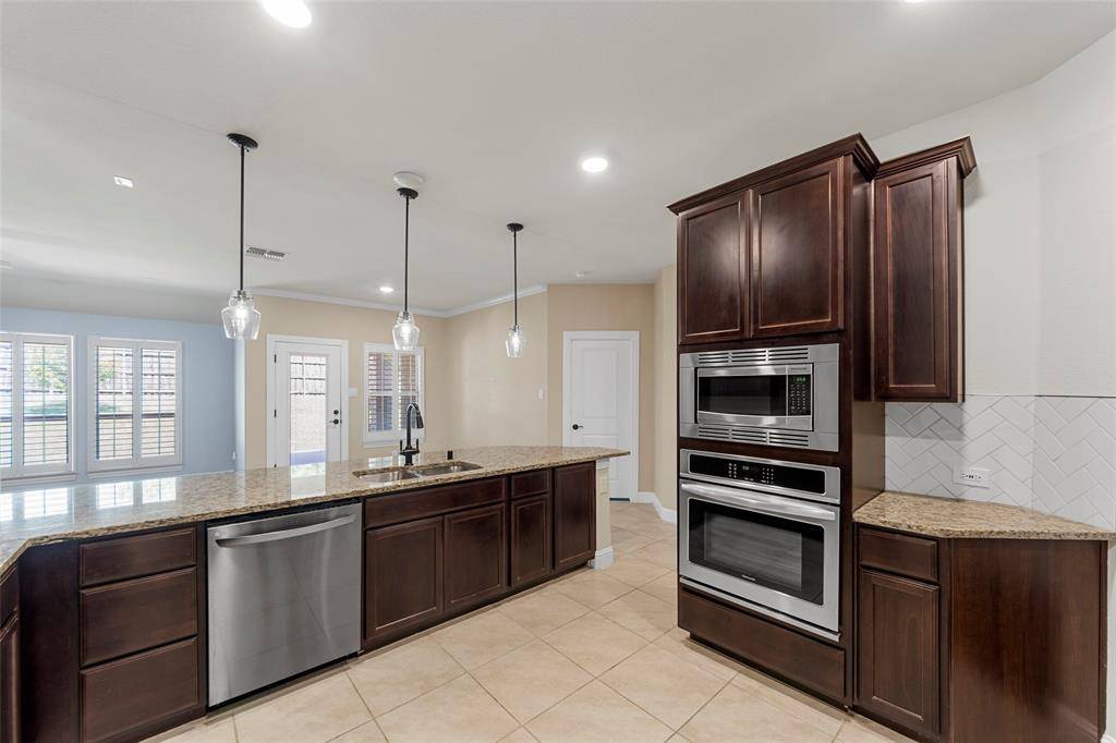 Oak Point, TX 75068,641 Woodridge Drive