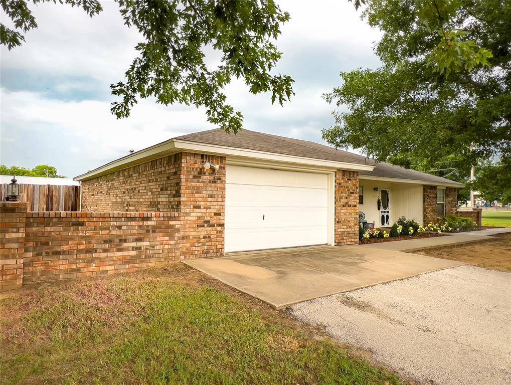 Nocona, TX 76255,310 W Cedar Street