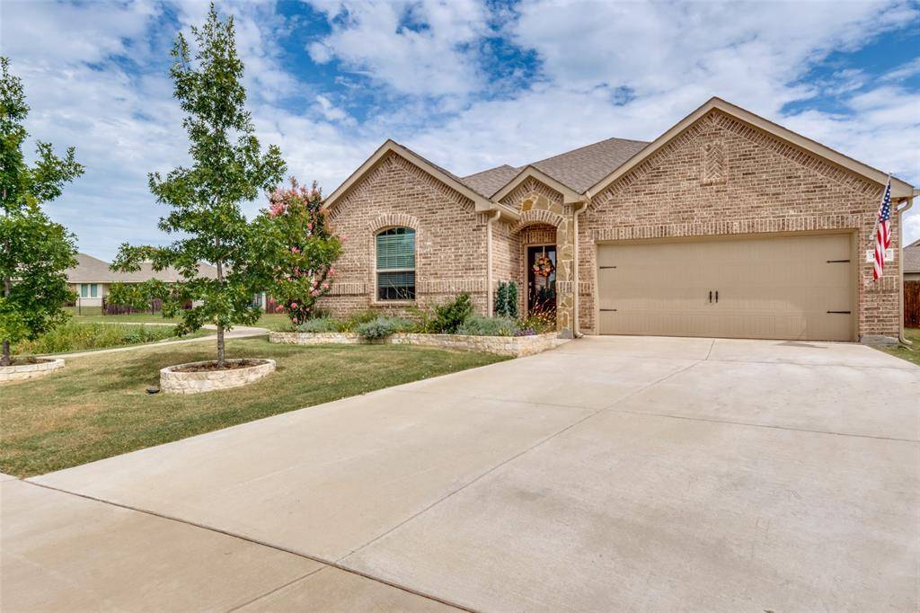 1136 N Churchill Drive, Fate, TX 75189