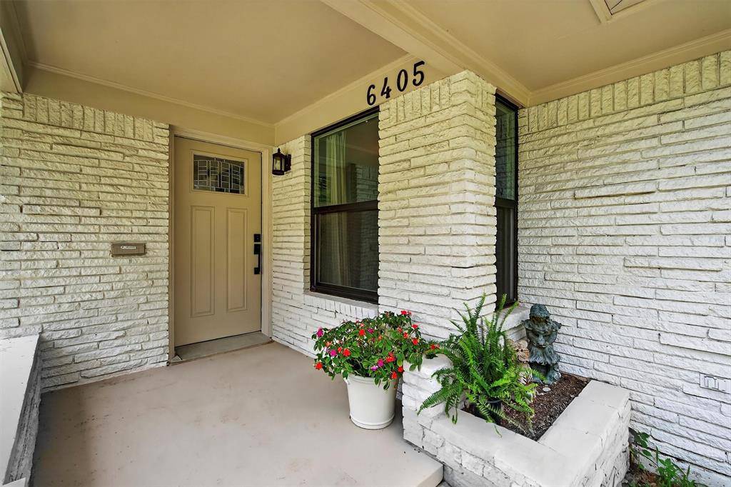 Dallas, TX 75214,6405 Glennox Lane