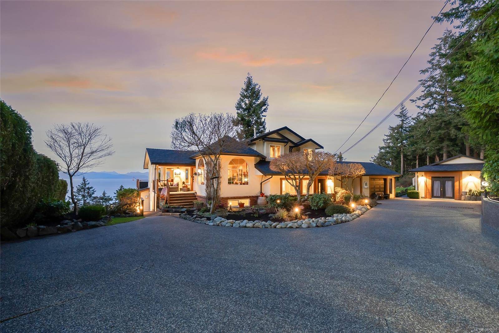 Nanaimo, BC V9T 5E4,5060 Lost Lake Rd