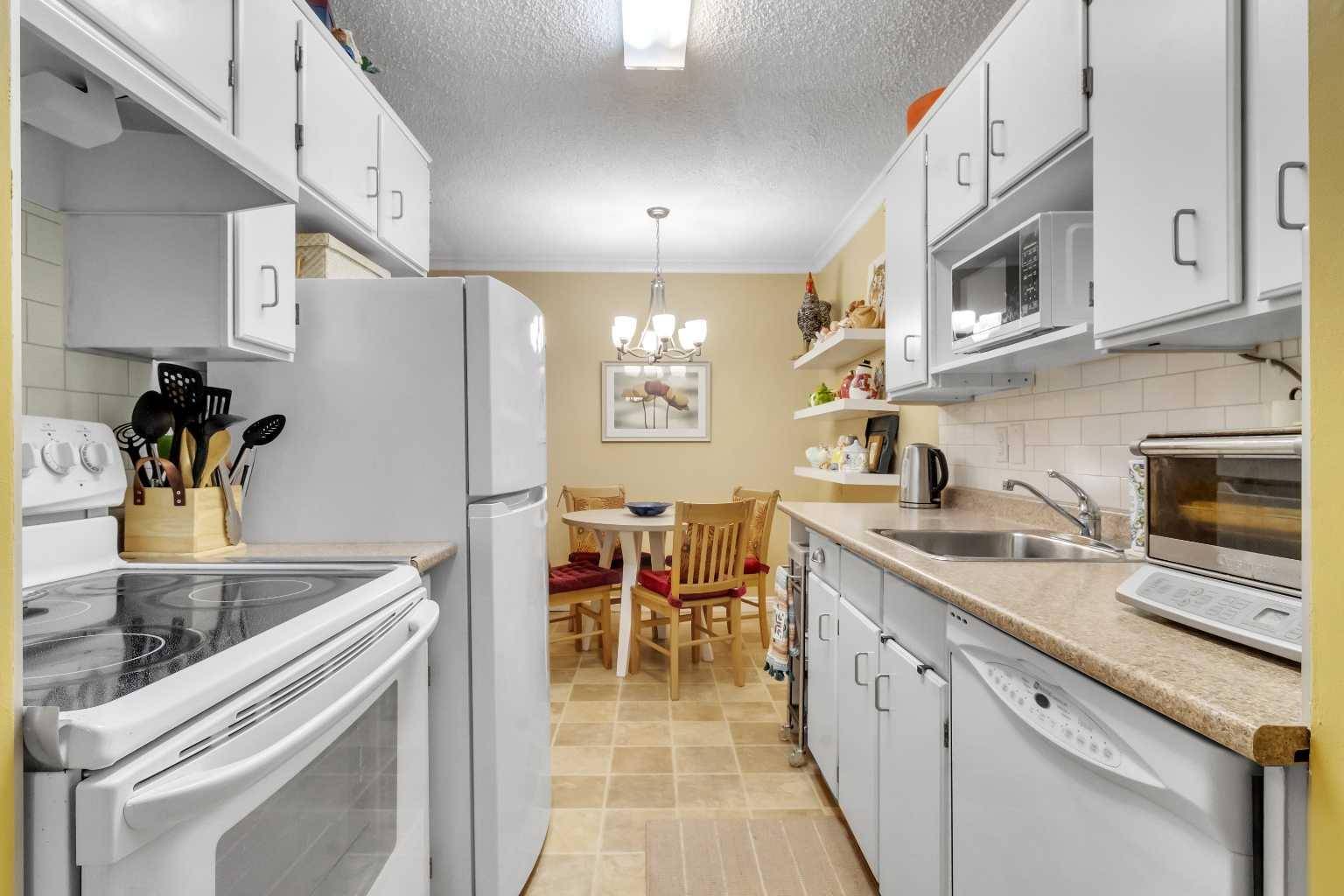 Calgary, AB T3A 2C9,4001A 49 ST NW #1102