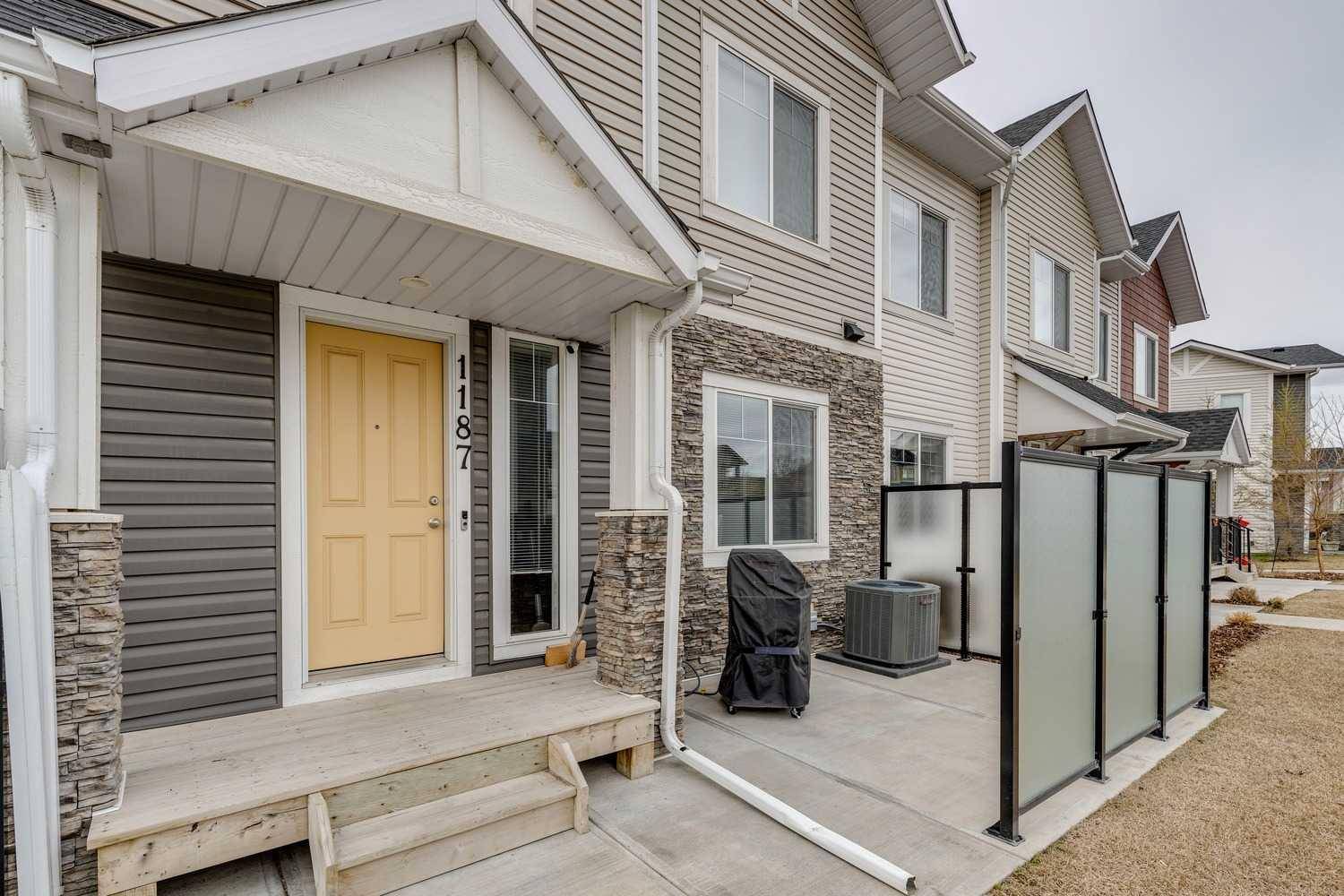 Airdrie, AB T4B 4L3,1187 Channelside DR SW