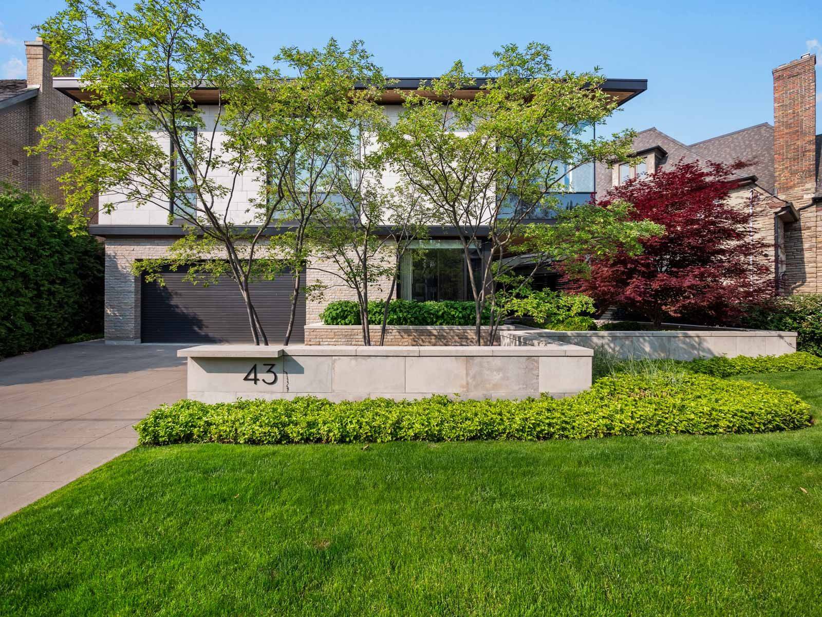 Toronto C03, ON M5P 1M4,43 Hillholm RD
