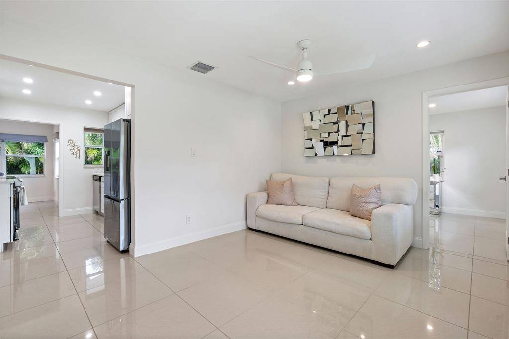 Wilton Manors, FL 33311,125 NW 23rd St