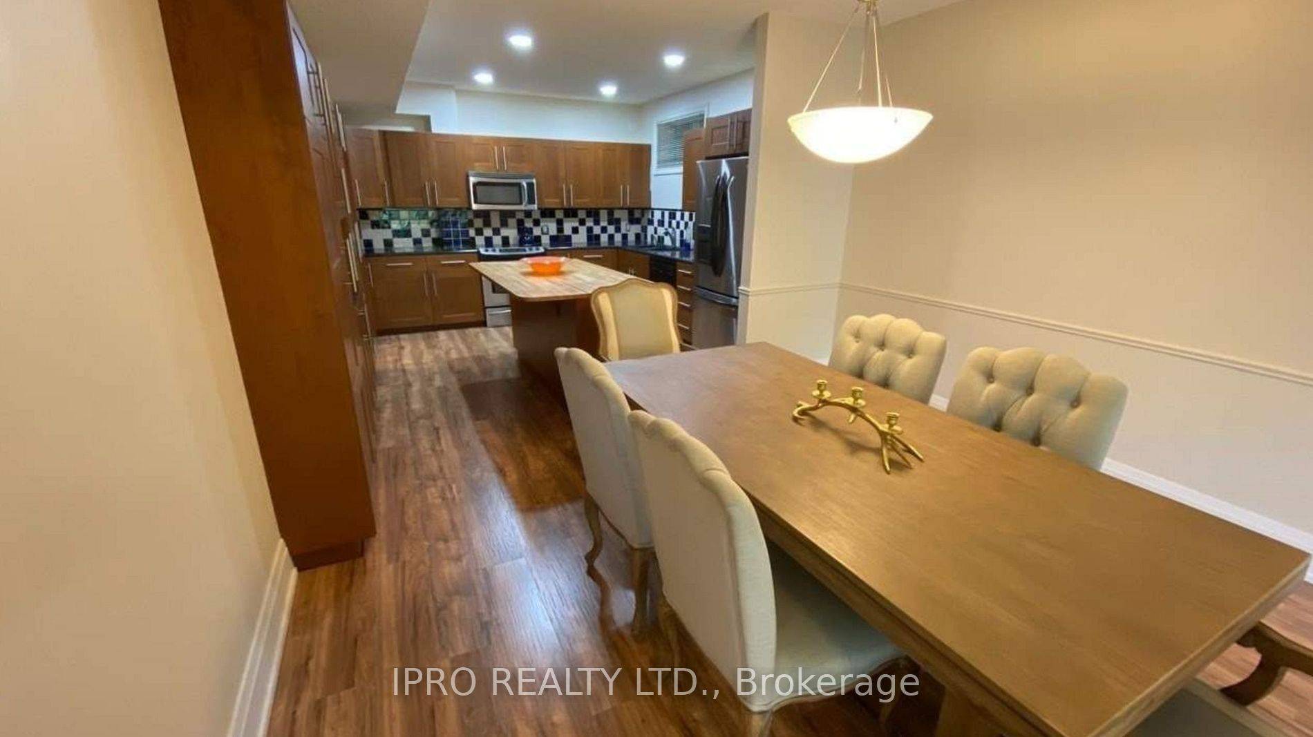 Vaughan, ON L4L 1N4,150 Firglen RDG