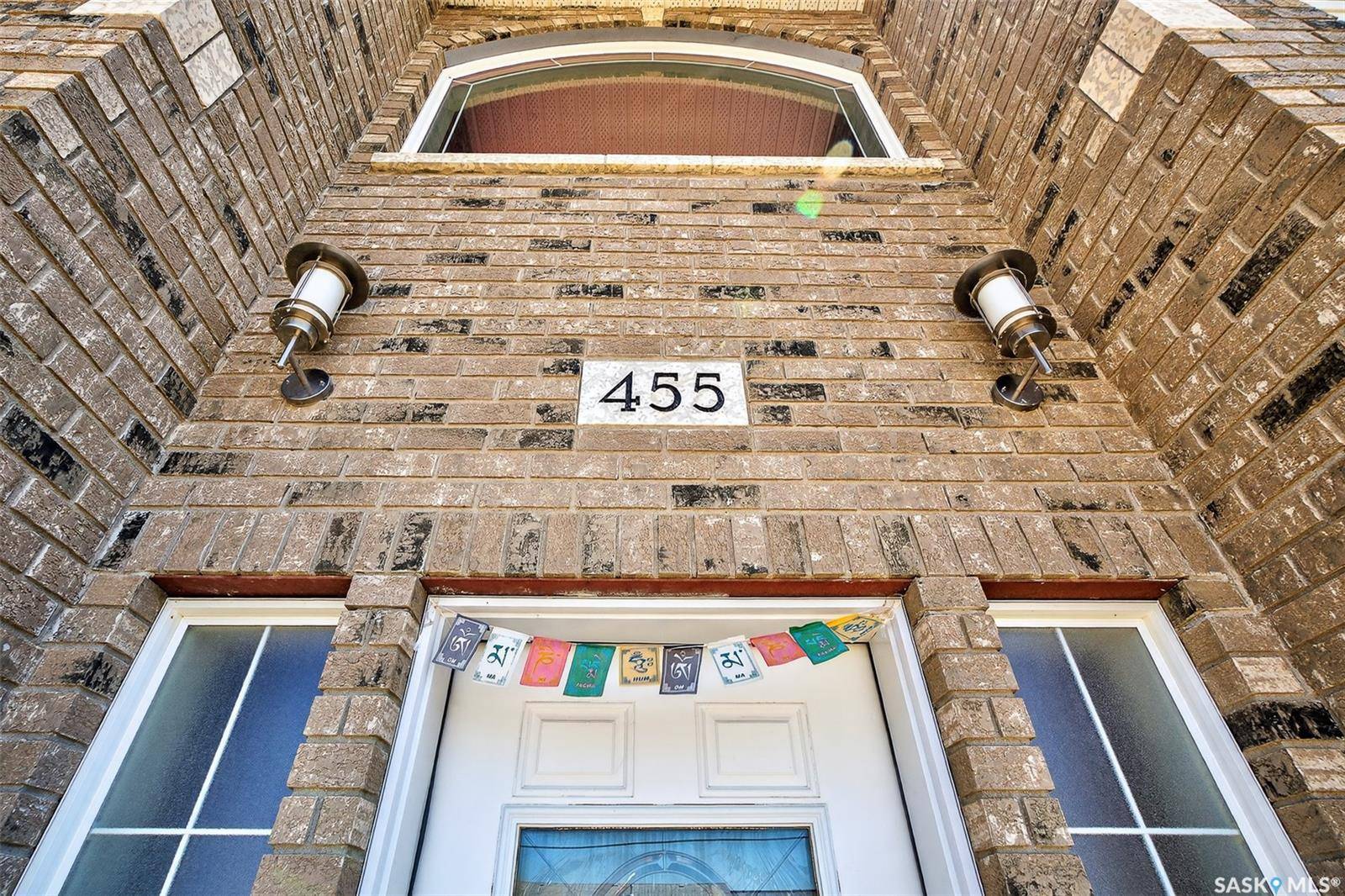 Moose Jaw, SK S6H 8C2,455 16TH AVENUE NW
