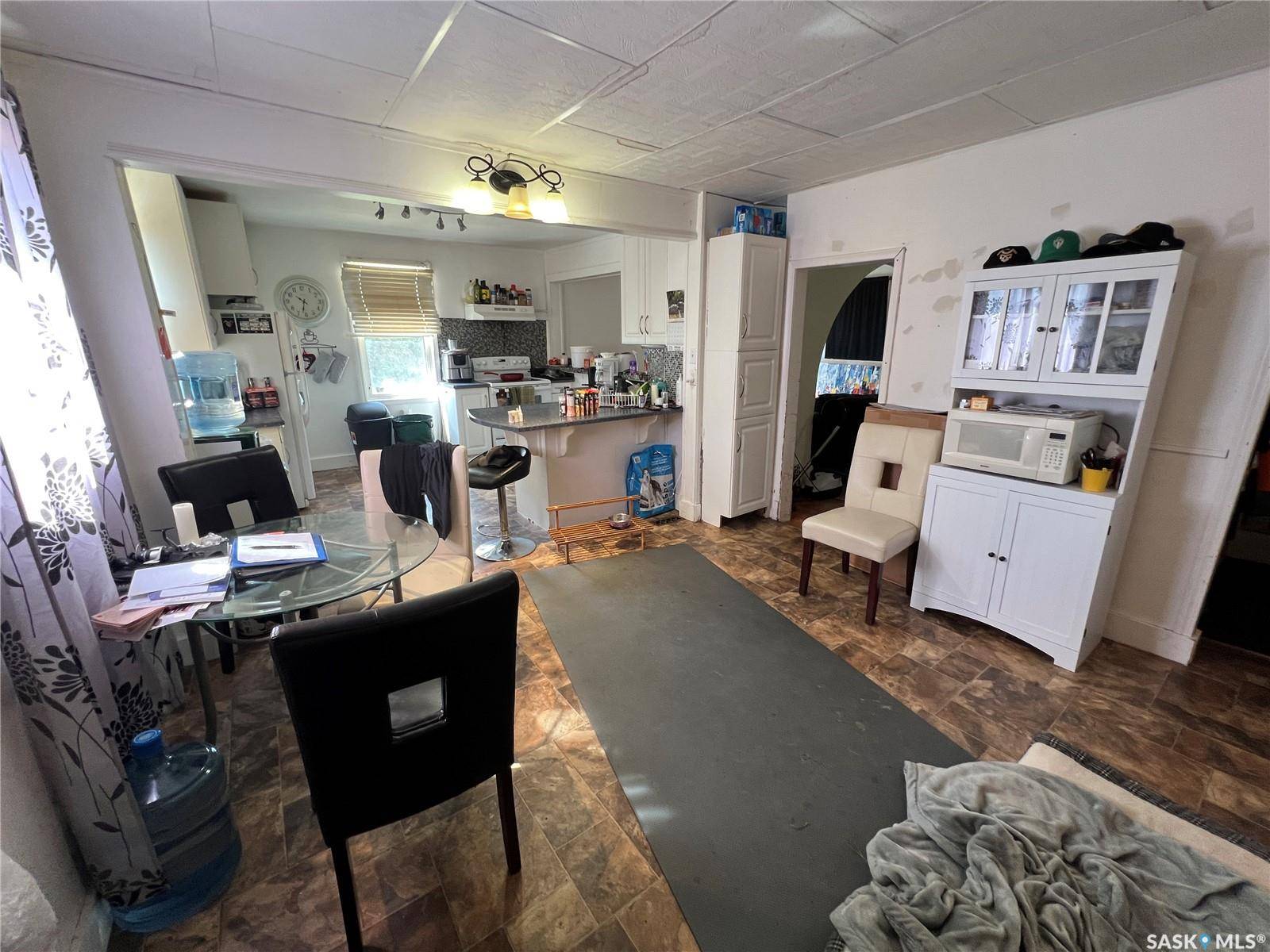 Prince Albert, SK S6V 8A3,2706 1st AVENUE E