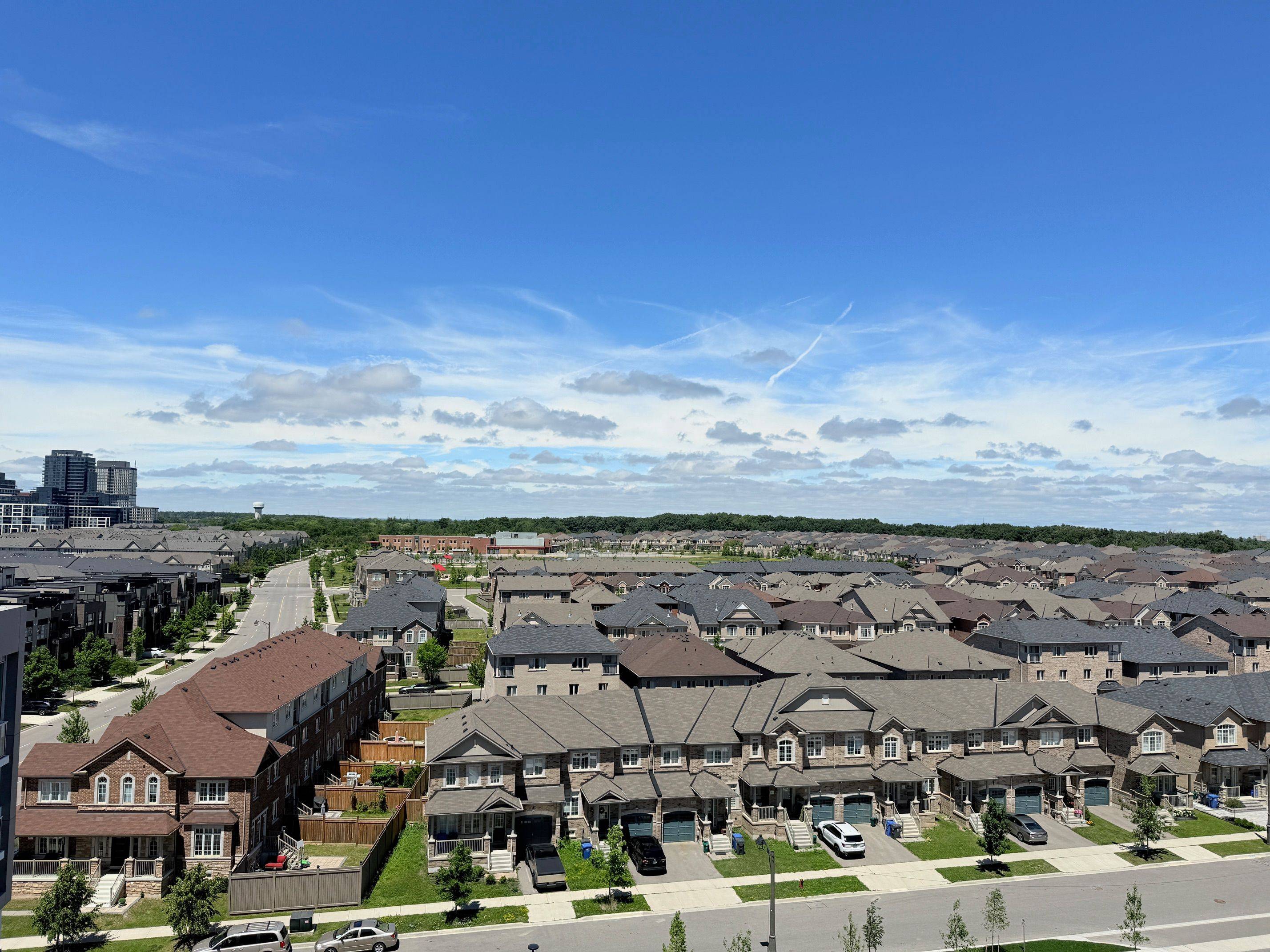 412 Silver Maple RD #PH-102, Oakville, ON L6H 7X8