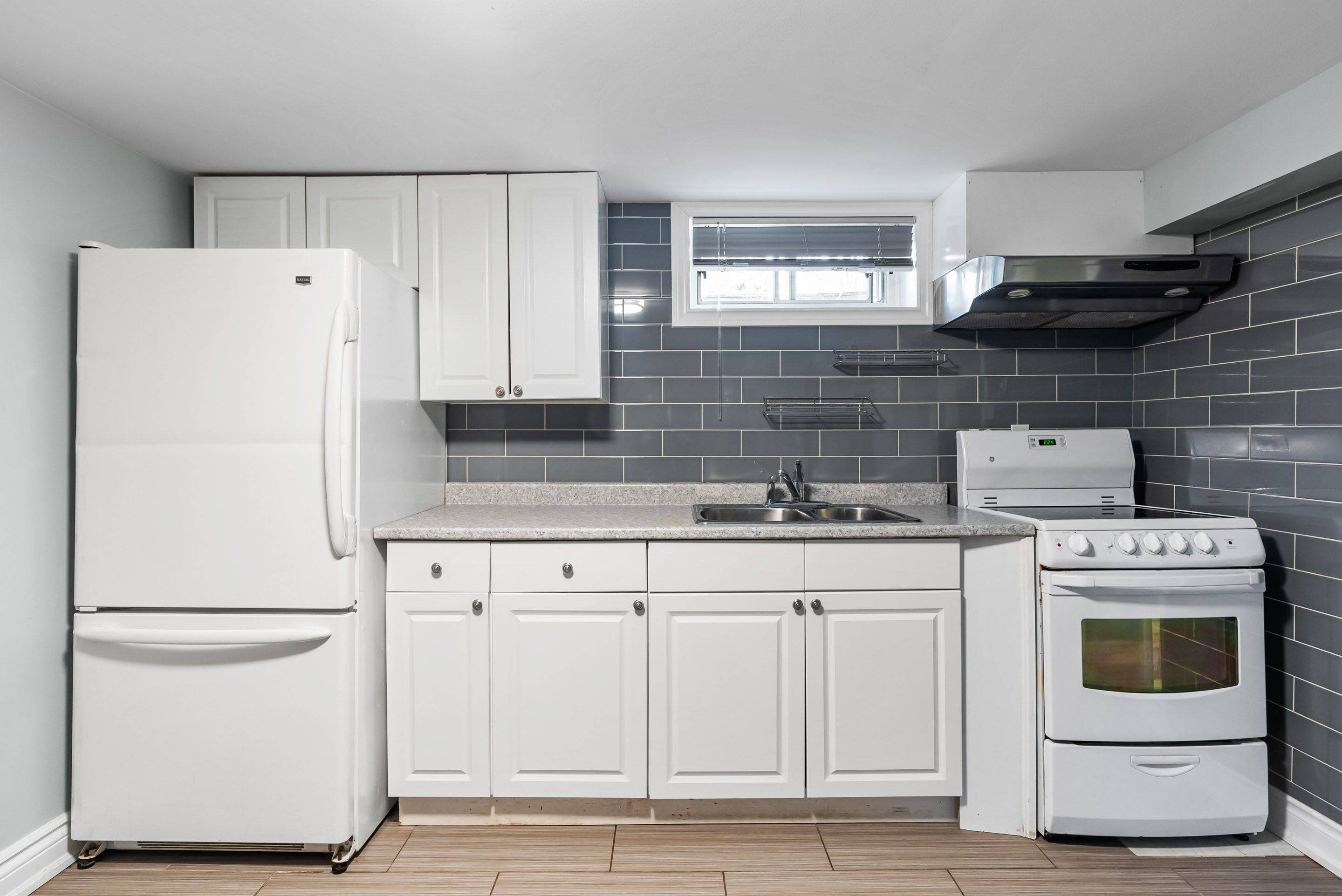 Toronto W06, ON M8W 3Y1,112 Foch AVE #Lower