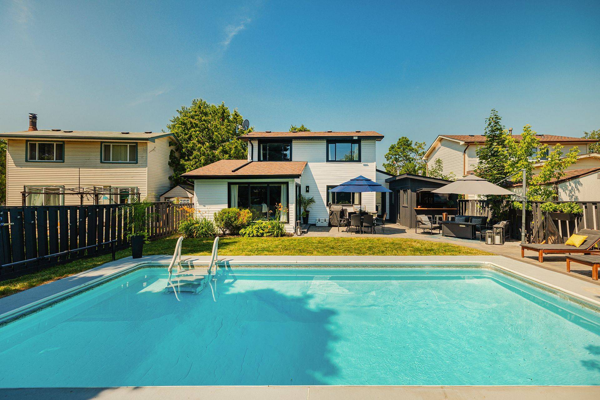 Brampton, ON L6V 1Z9,22 Madoc DR