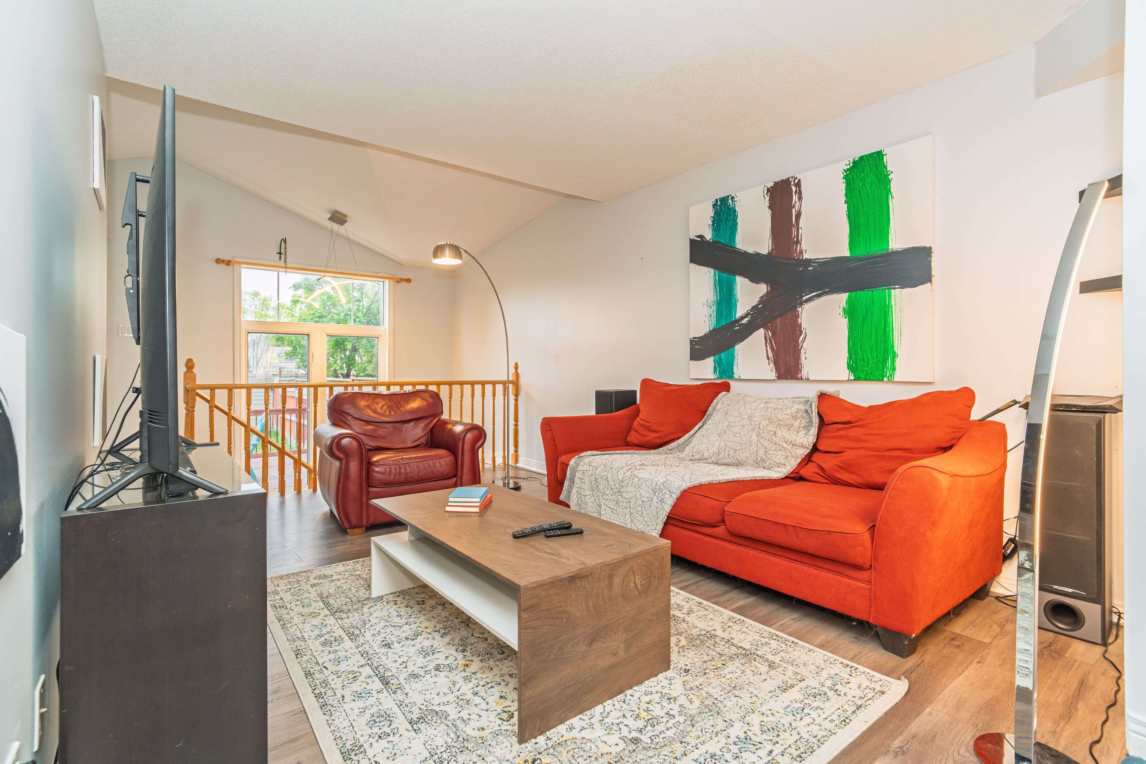 Orleans - Cumberland And Area, ON K4A 4J1,939 MARKWICK CRES
