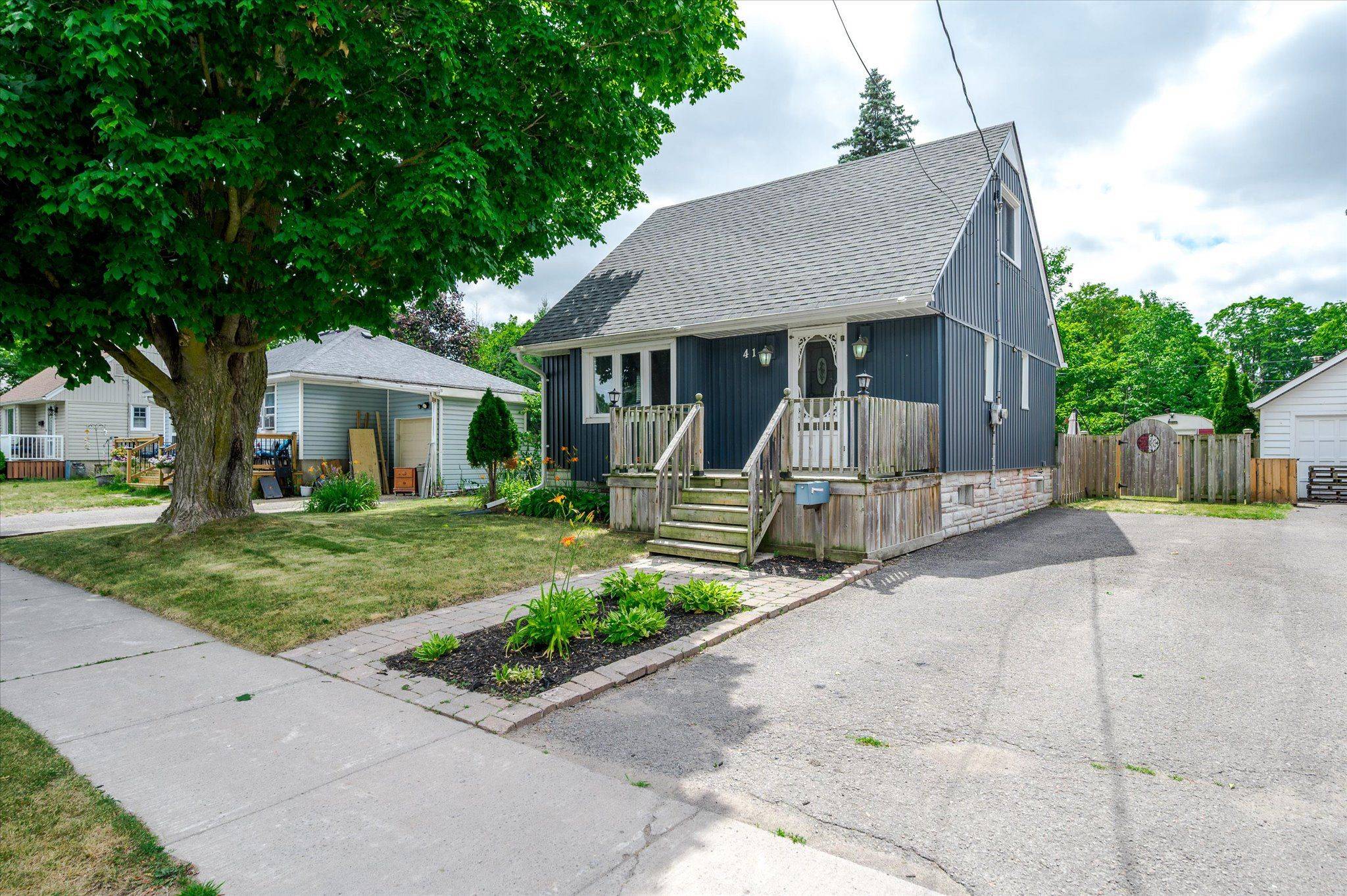 Peterborough South, ON K9J 1X2,41 Morrow ST