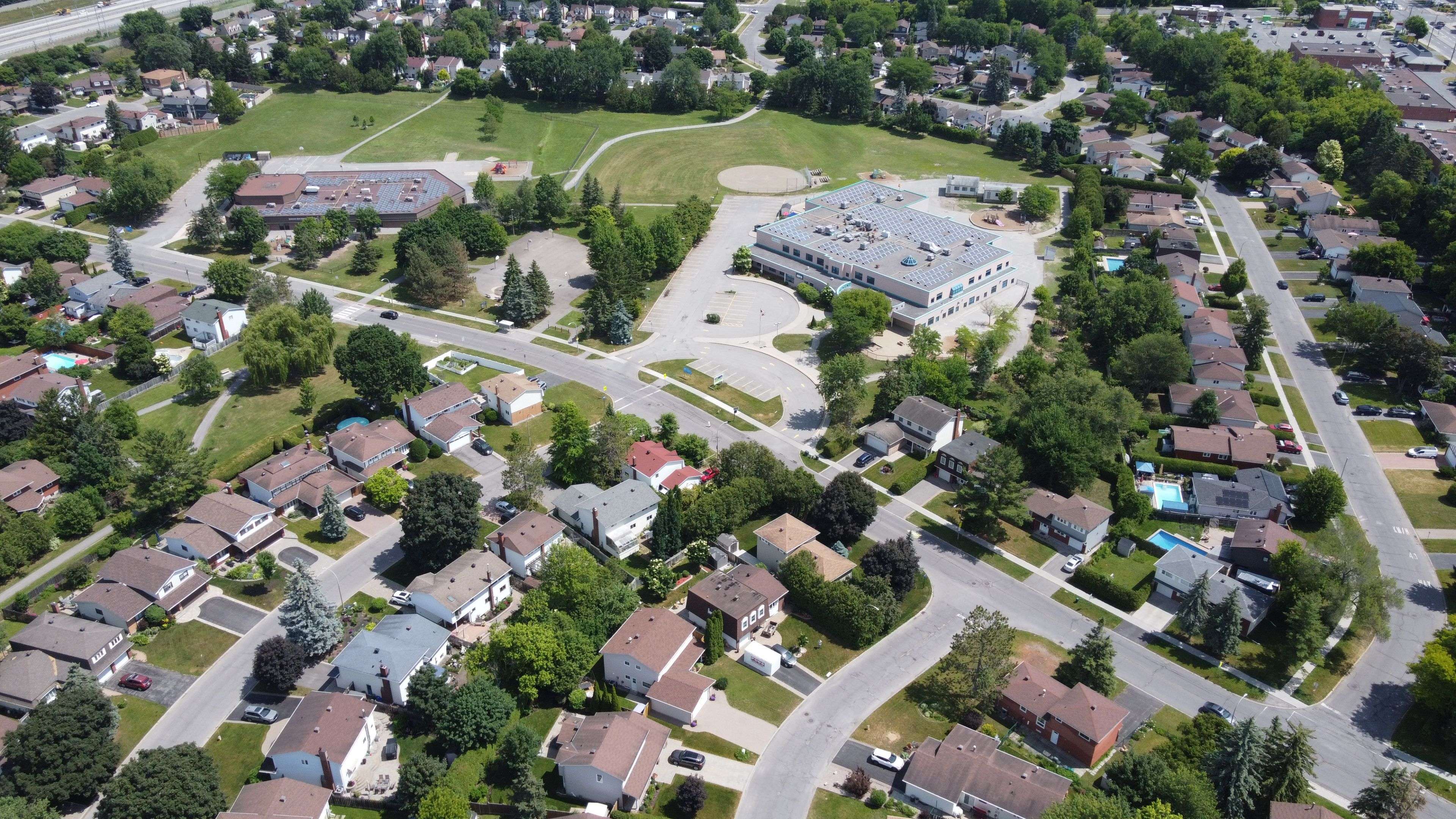 Orleans - Convent Glen And Area, ON K1C 1C8,6283 Steamer LN E