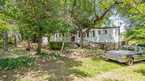 Granbury, TX 76048,2716 Forest Park Drive