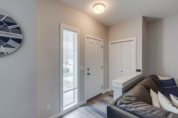 Airdrie, AB T4B 4L3,1187 Channelside DR Southwest