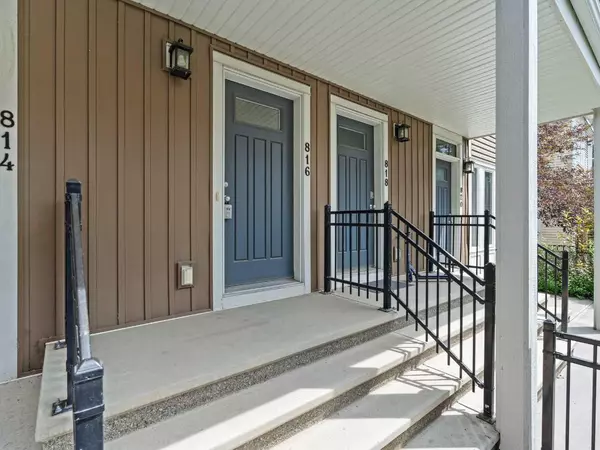 Calgary, AB T3M 0Y8,816 Auburn Bay SQ SE