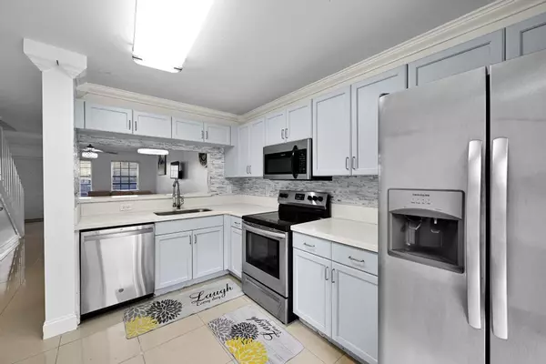 Lauderhill, FL 33319,6749 Sienna Club Dr