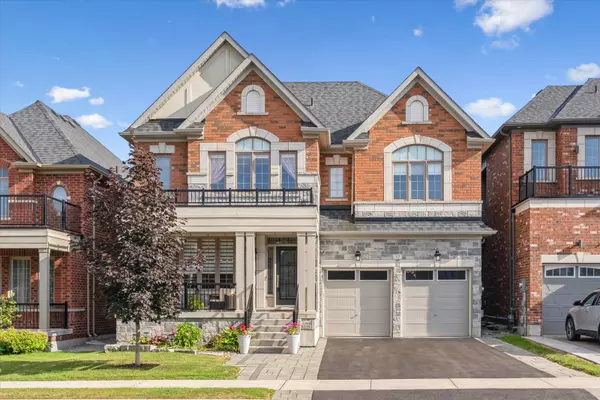 57 Charlotte Abby DR, East Gwillimbury, ON L9N 1G5