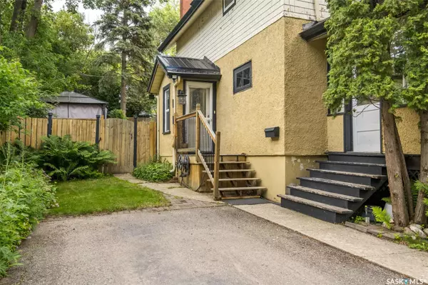 Prince Albert, SK S6V 4C8,365 19th STREET W