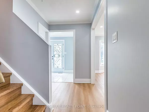 Mississauga, ON L5N 3H6,6347 Martel CT