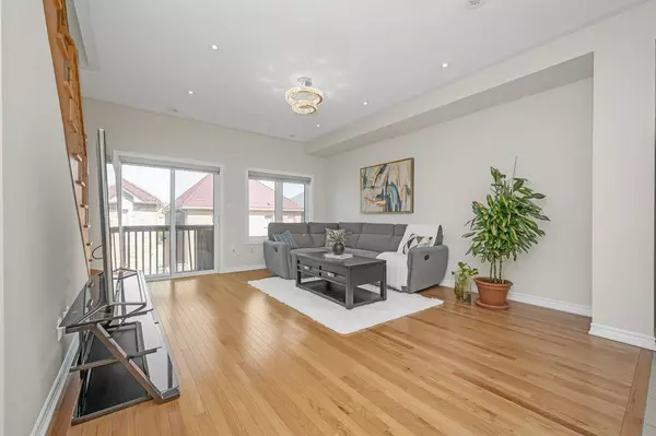 Brampton, ON L6Y 6E4,34 Aspen Hills RD