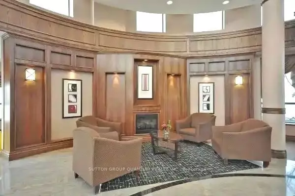 Mississauga, ON L5M 7S2,4900 Glen Erin DR #401