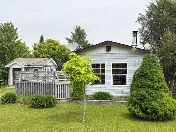 Southgate, ON N0C 1B0,45 Maple Grove Village RD