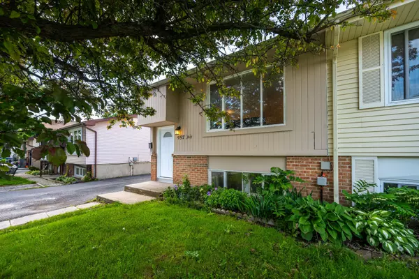 Kingston, ON K7P 1H5,957 Old Colony RD